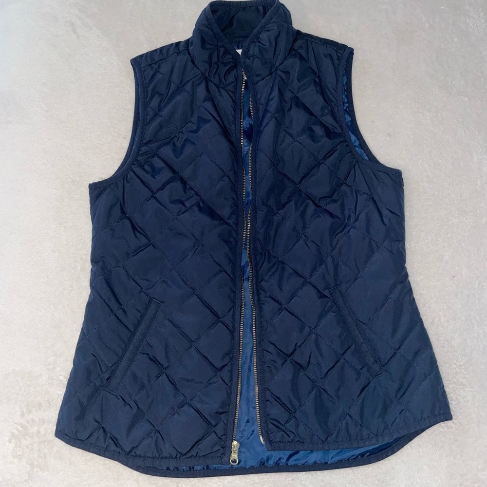 Old Navy Thin Puffer Vest
